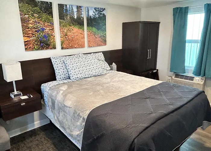 Motel Snowy Mountain 4*