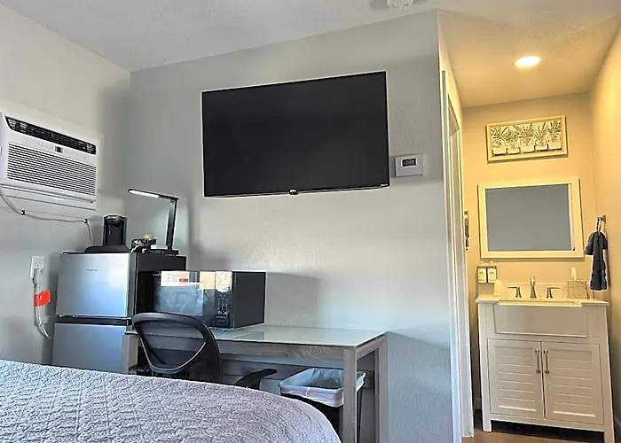 Motel Snowy Mountain 4*